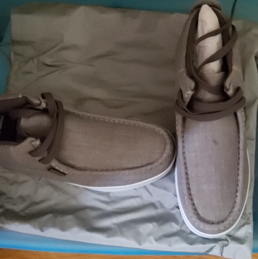 Lugz shoe